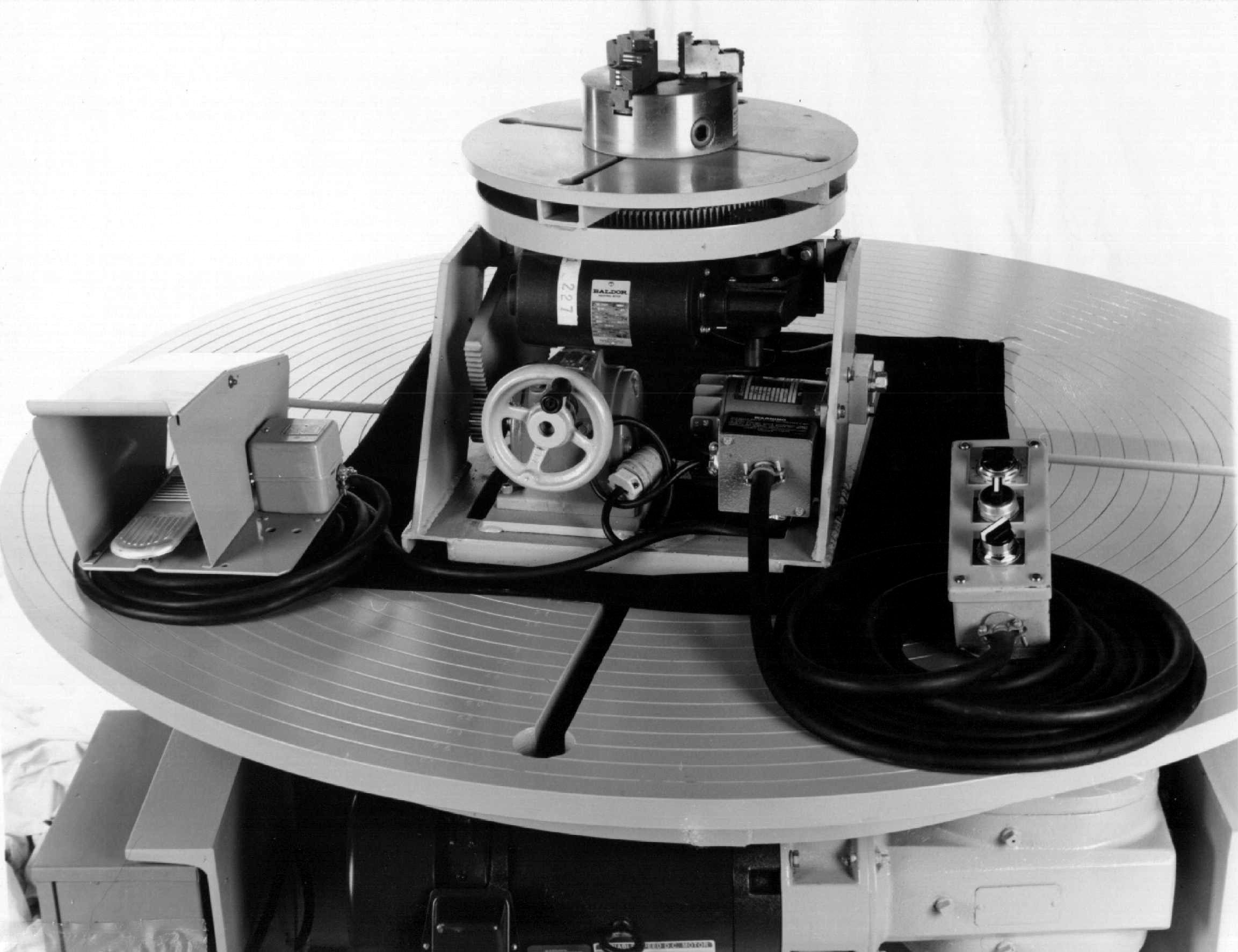 Floor Turntable